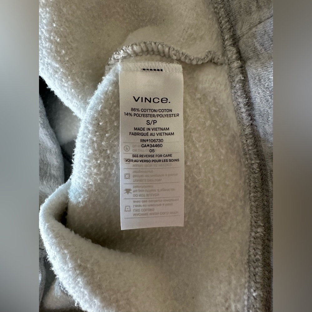 Vince oversized pullover - Picture 8 of 11
